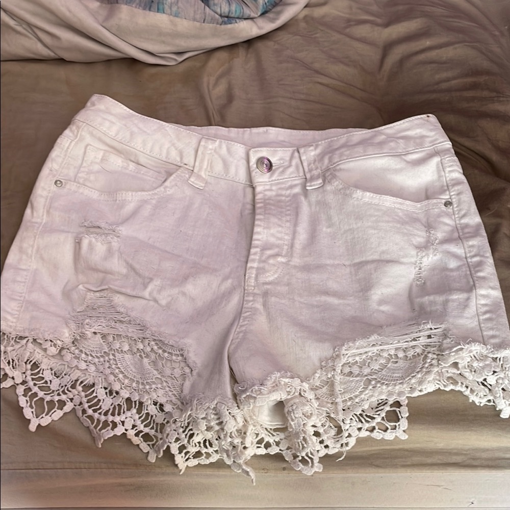 Women's White Lace Trim Shorts
